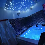 Glamappartspa Véritable étoilée&park Dijon